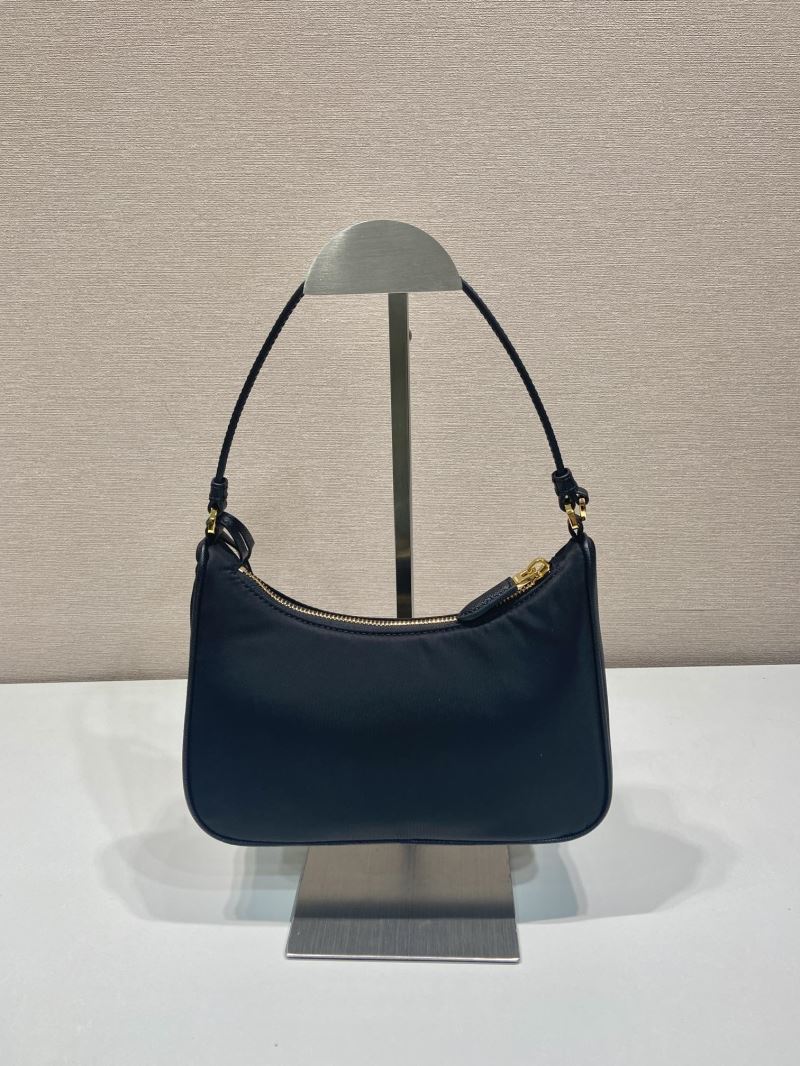 Pra*a hobo bags
